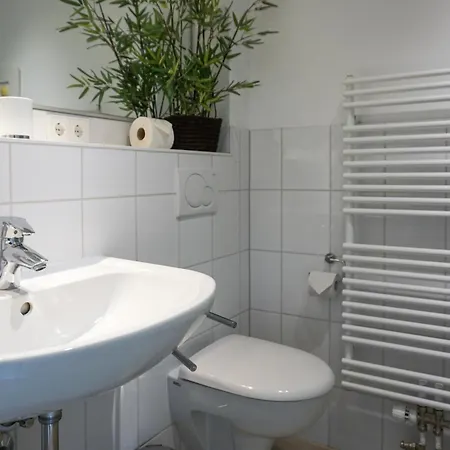 Iikhoarn Tatil Evi List